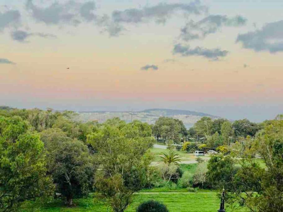 Luxury 3 Bedroom Panoramic Views In Hotspot With Fibre Optic Wifi And Netflix Tanger Exteriér fotografie